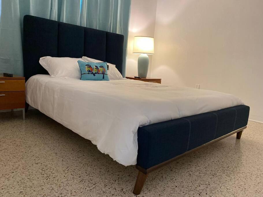 Stayover In 2br - 1bth - Free Parking